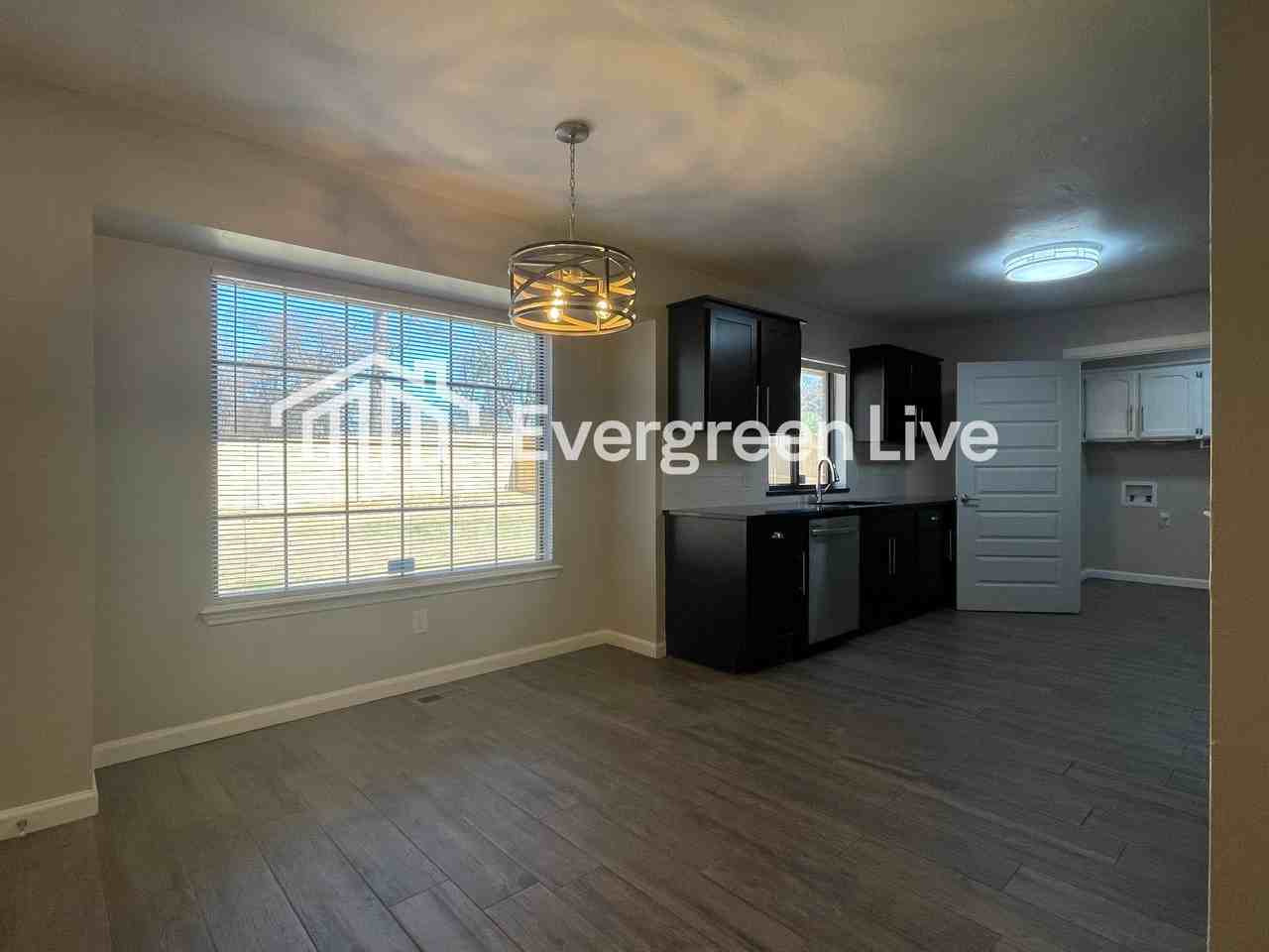 14411 Autumn Dr - Photo 5 of 18