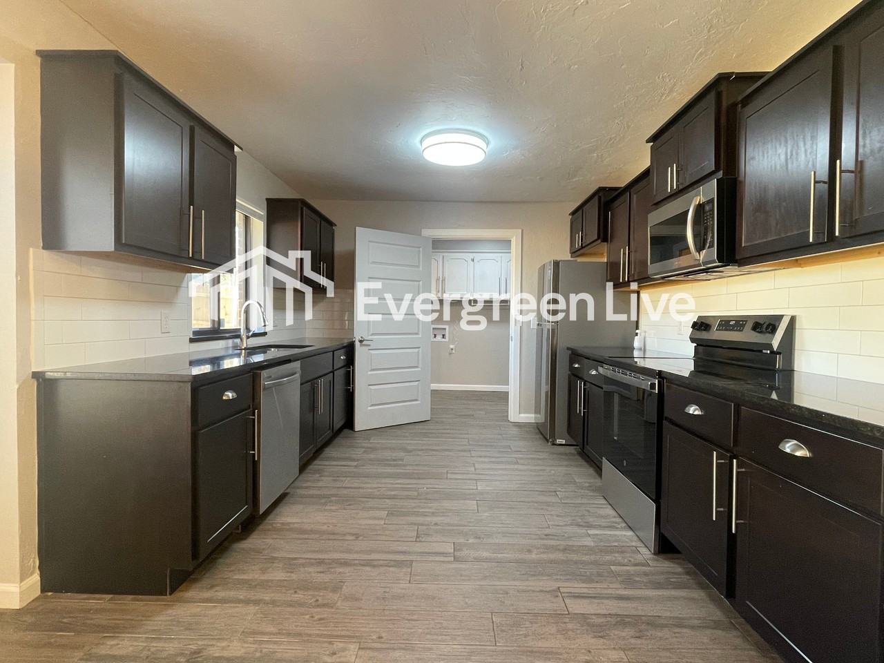 14411 Autumn Dr - Photo 6 of 18