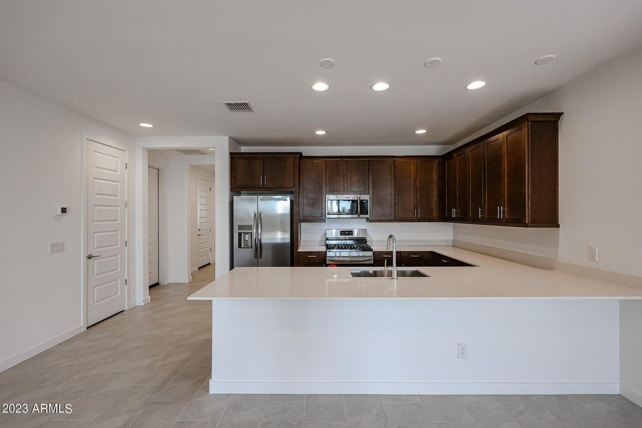 2071 W Sierra Sunset Trl - Photo 5 of 41