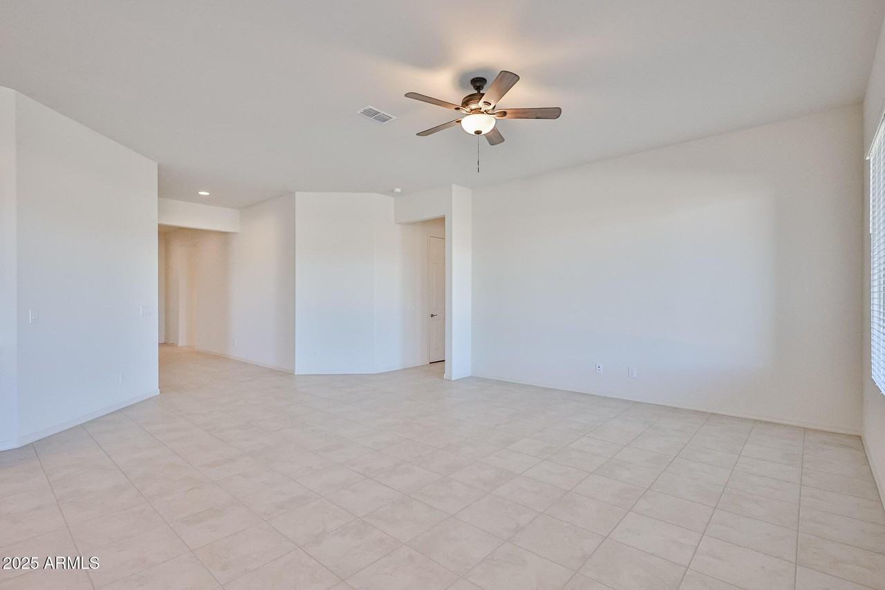 24940 N 170th Dr - Photo 7 of 22