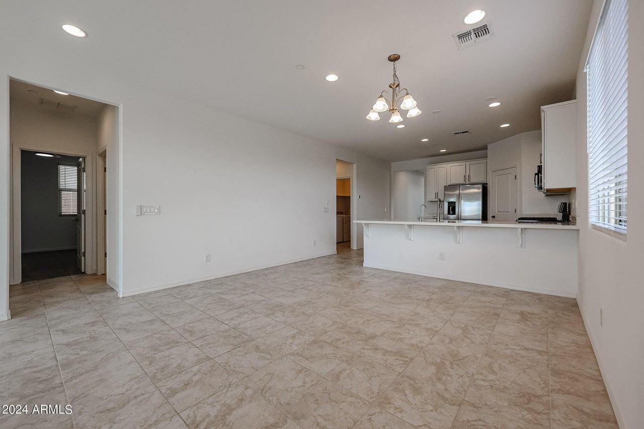 28440 N 132nd Dr - Photo 6 of 25