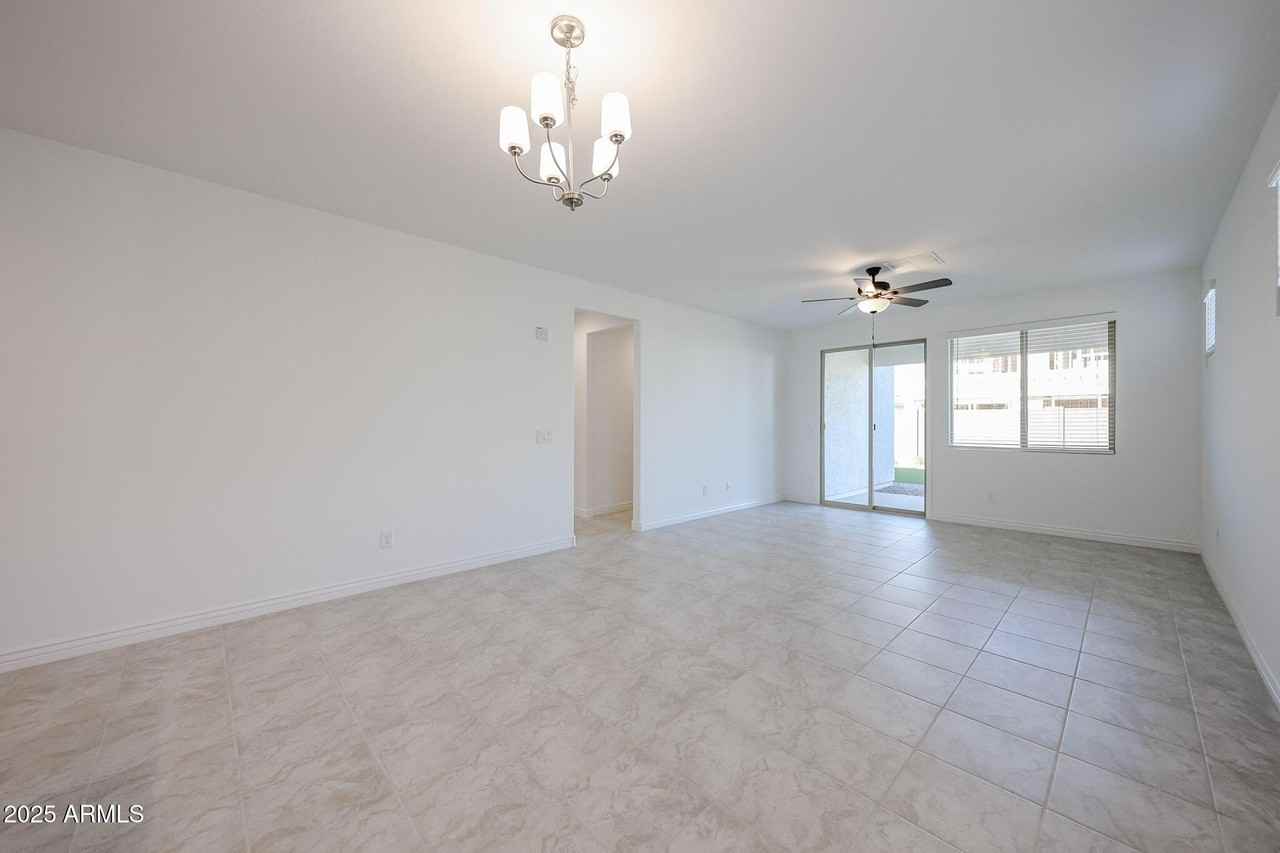 8730 W Pasadena Ave - Photo 5 of 20