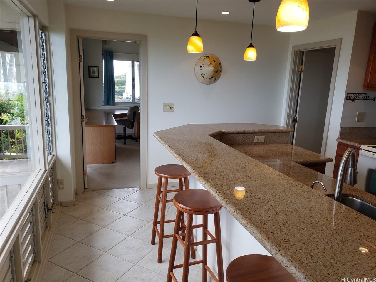 1423 Laamia Pl - Photo 7 of 21