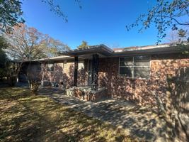 featured image of 1219 Suber St Apt A #Apt A