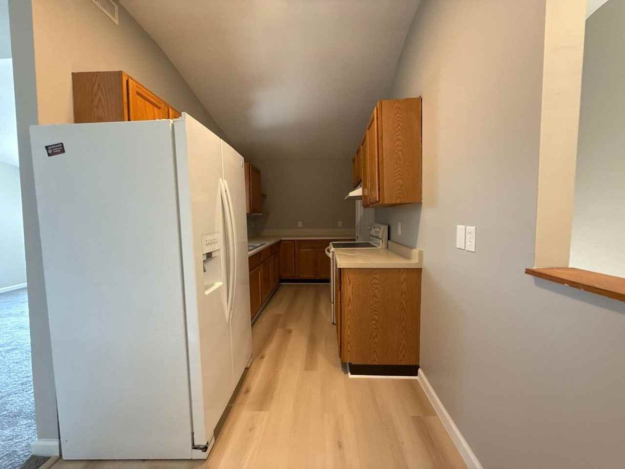 12102 Belair Rd - Photo 3 of 11