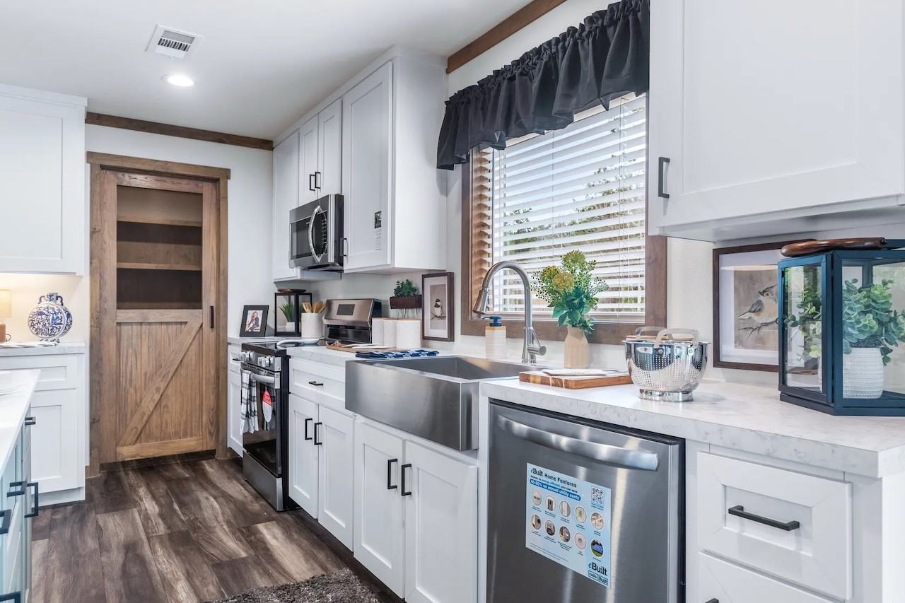 Villas de Mariposas - Photo 4 of 25