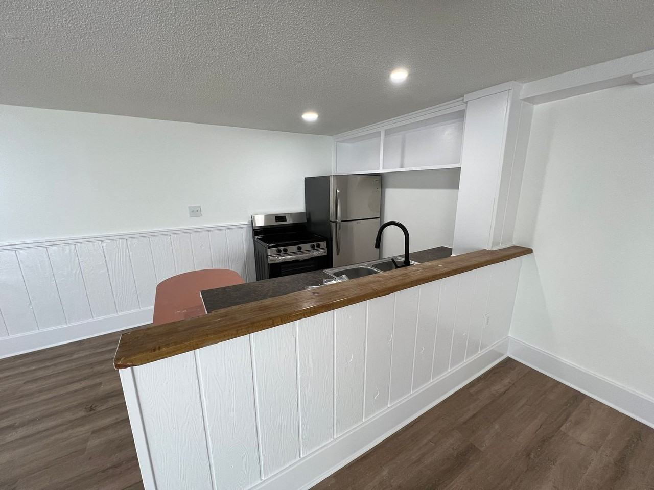 11319 E Lexington Ave - Photo 3 of 9