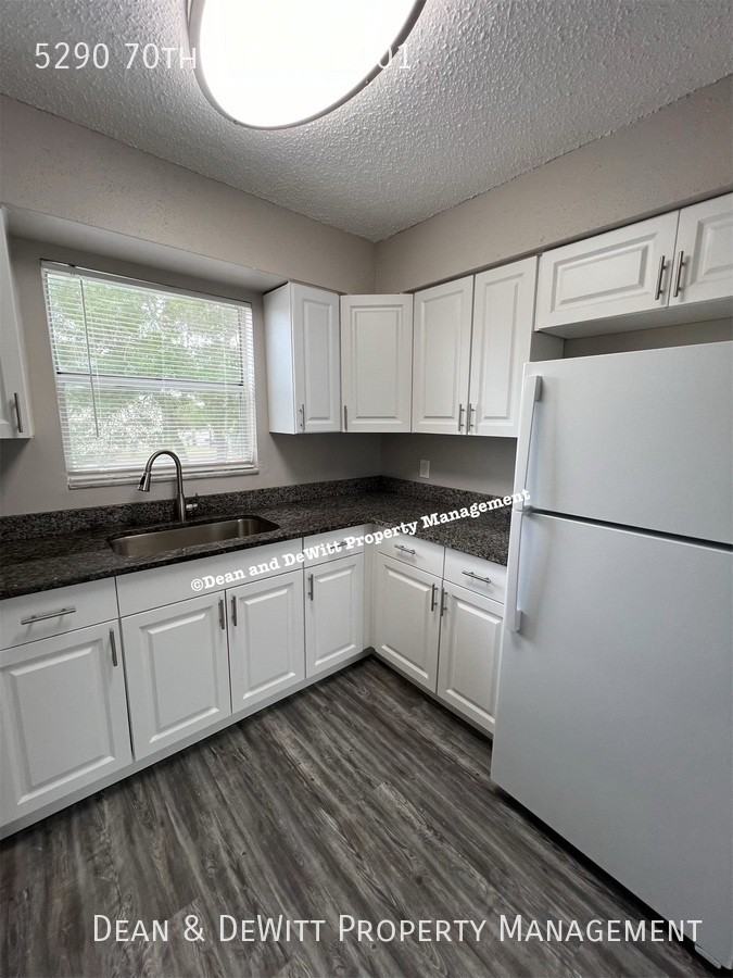 White Lake Apartments - Photo 4 of 23