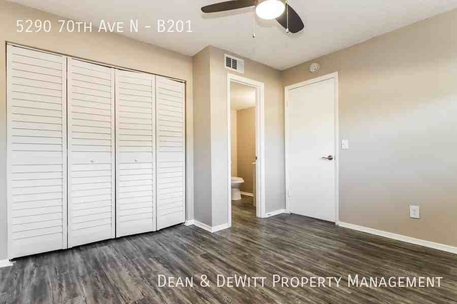 White Lake Apartments - Photo 5 of 23