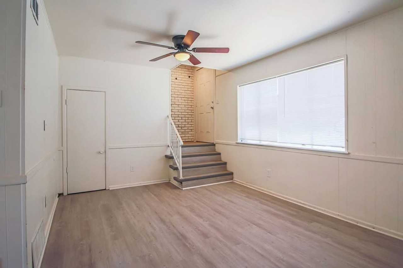 JW Native Park Apartments - Photo 3 of 3