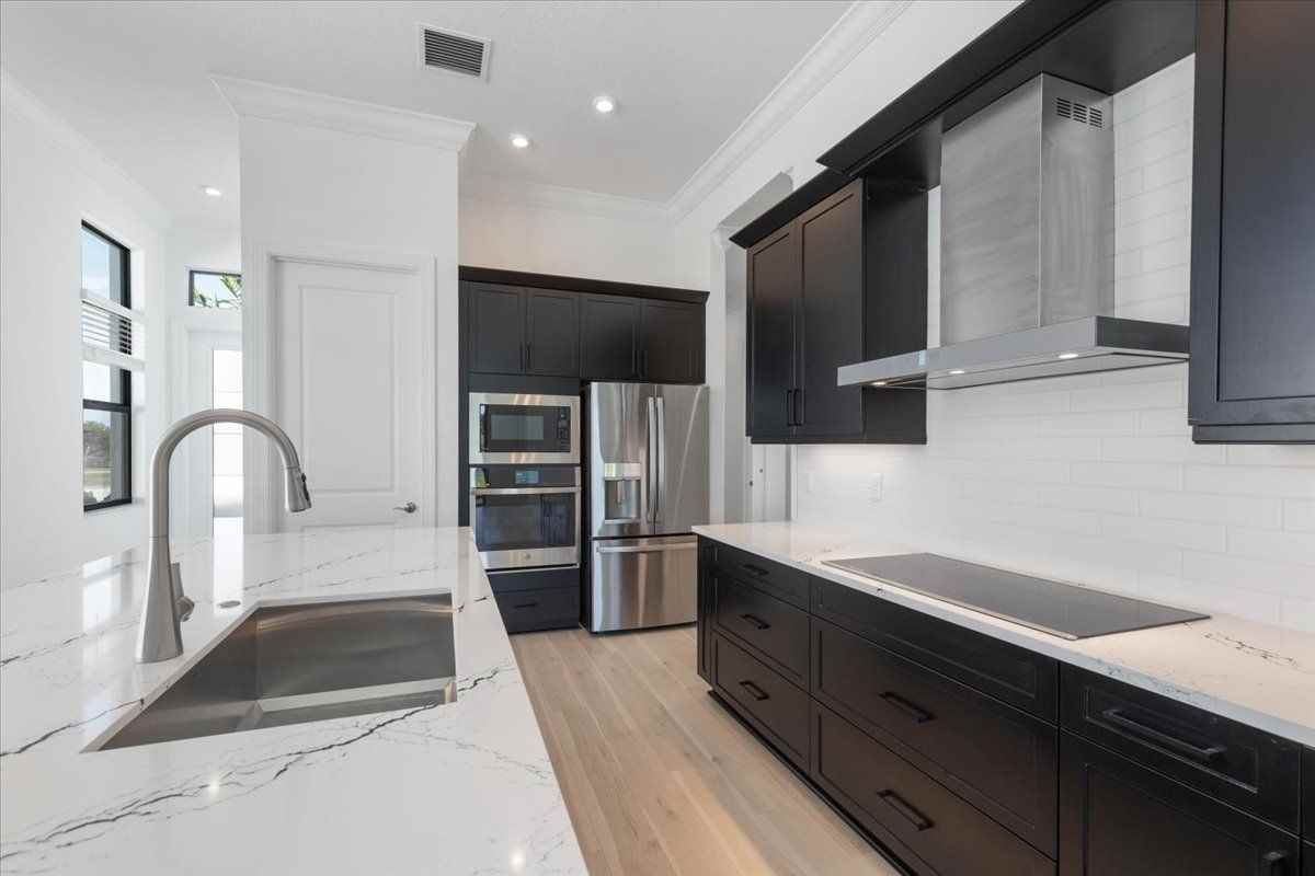 116 Se Cortile Enza - Photo 4 of 22