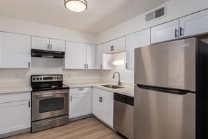 featured image of 1107 E University Dr