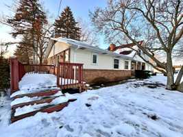 featured image of 3689 Ivanrest Ave Sw