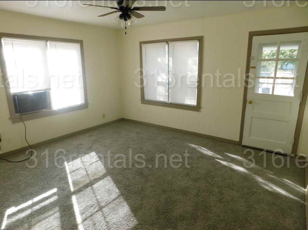 1134 Ada St - Photo 7 of 7