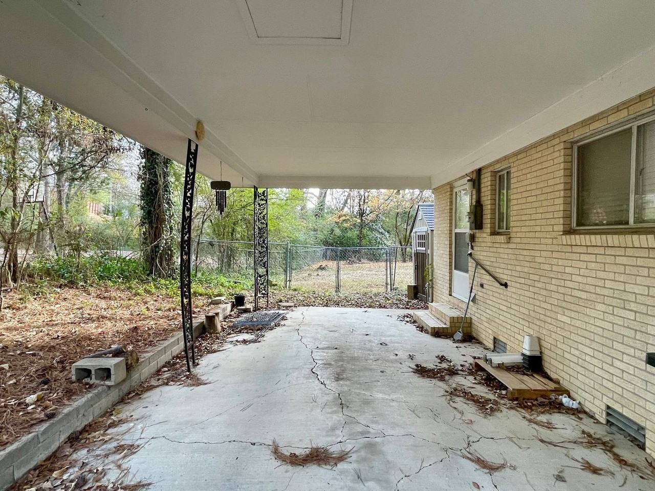 504 Webb St - Photo 3 of 20