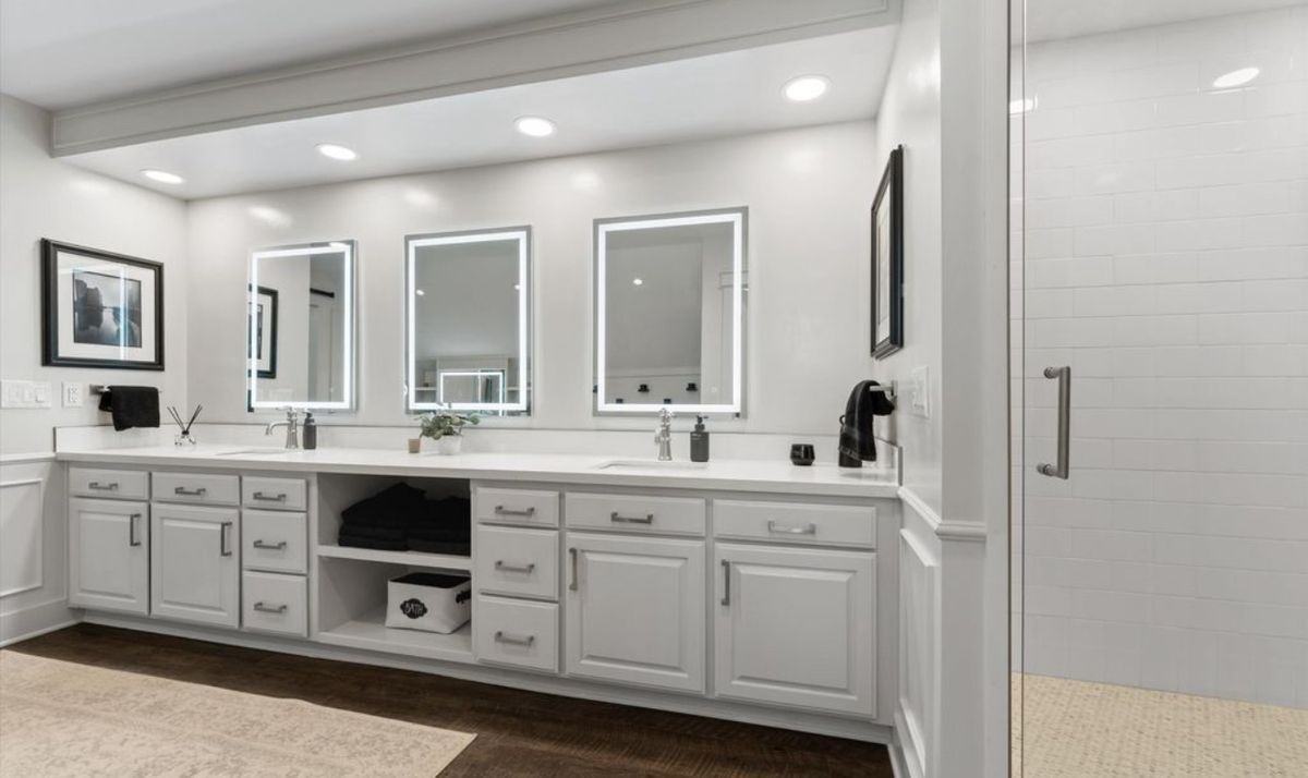 2729 Parton Cir - Photo 3 of 40