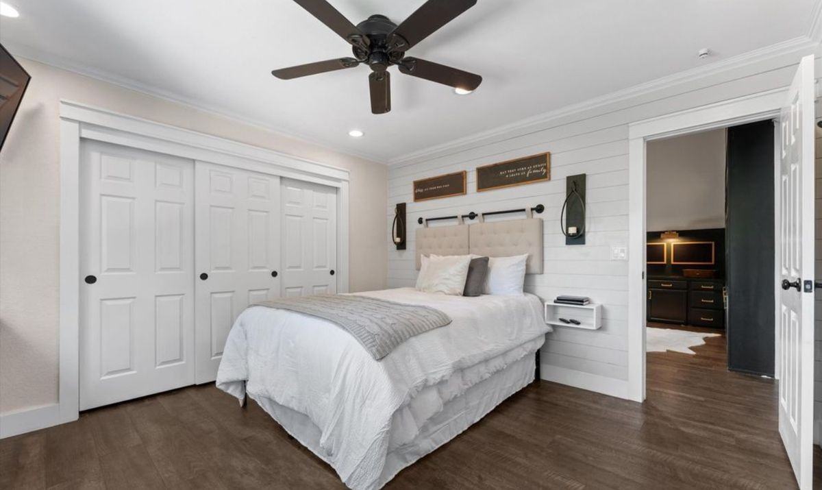 2729 Parton Cir - Photo 6 of 40