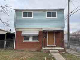 featured image of 4552 7th St