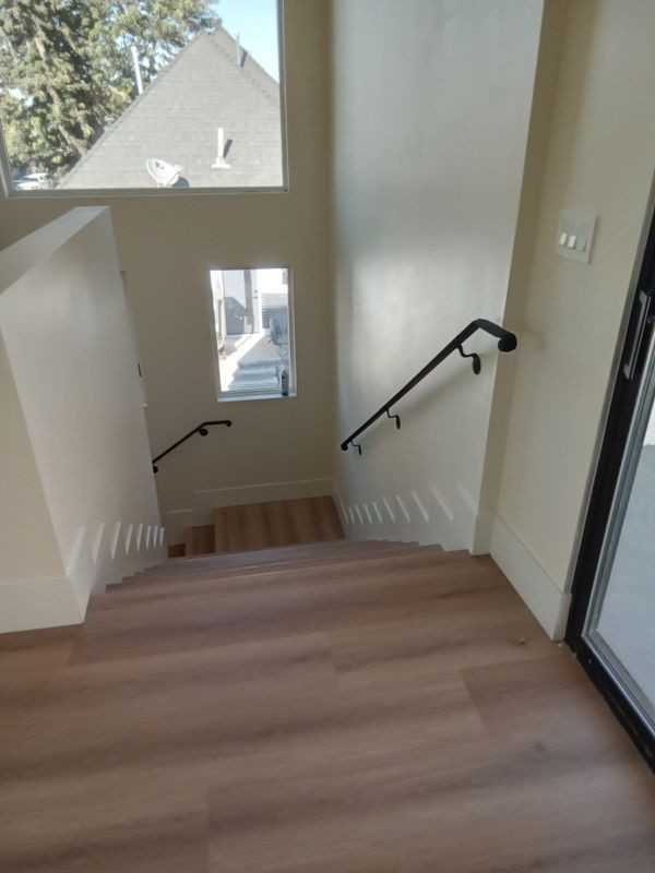 1164 E Adams Blvd - Photo 2 of 14