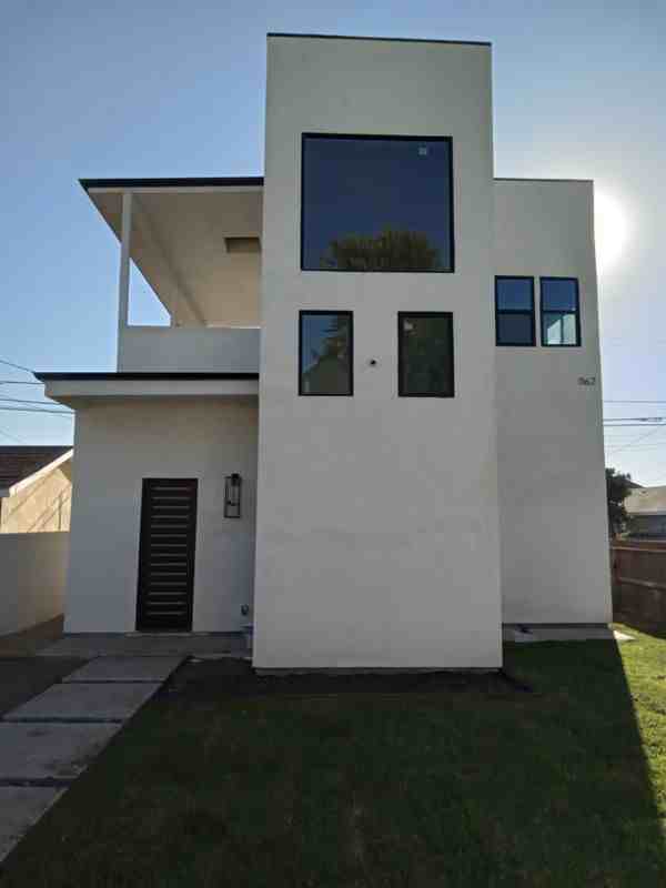 1164 E Adams Blvd - Photo 3 of 14