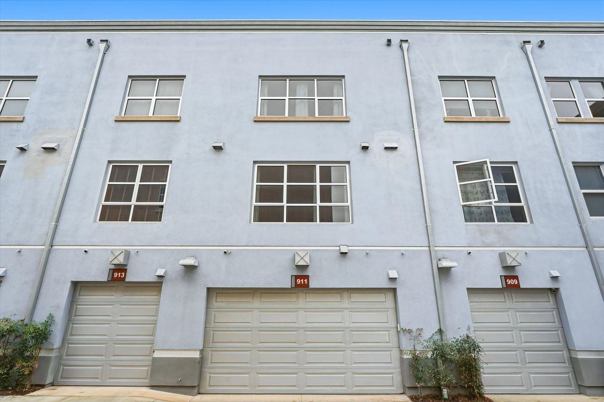 911 E Santa Ana Blvd - Photo 6 of 29