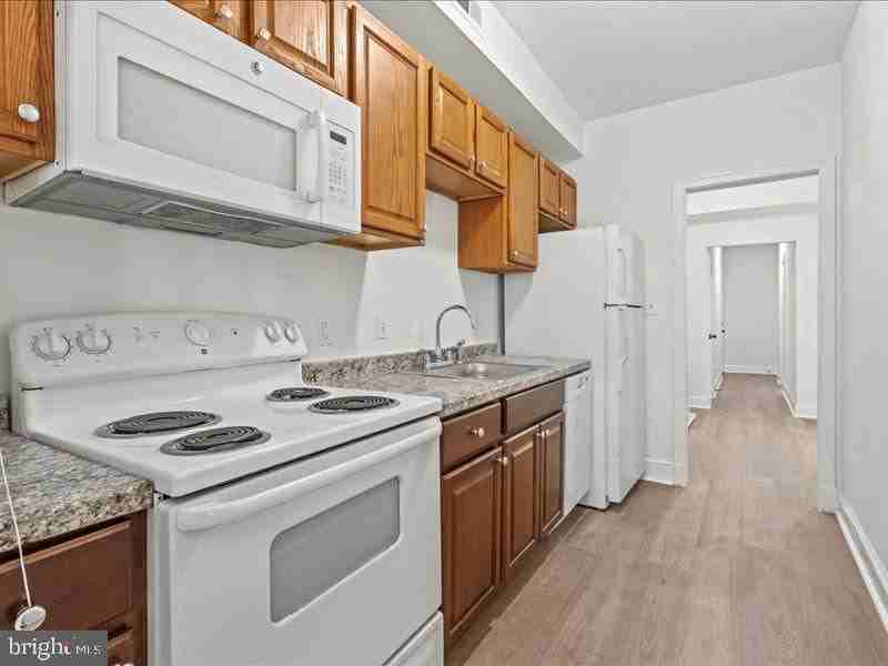 1258 Simms Pl Ne ##1 - Photo 3 of 9