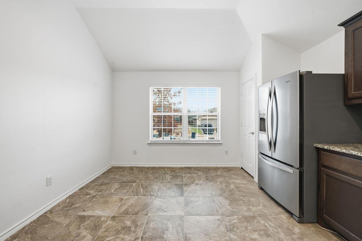 10844 Live Oak Creek Dr - Photo 3 of 14