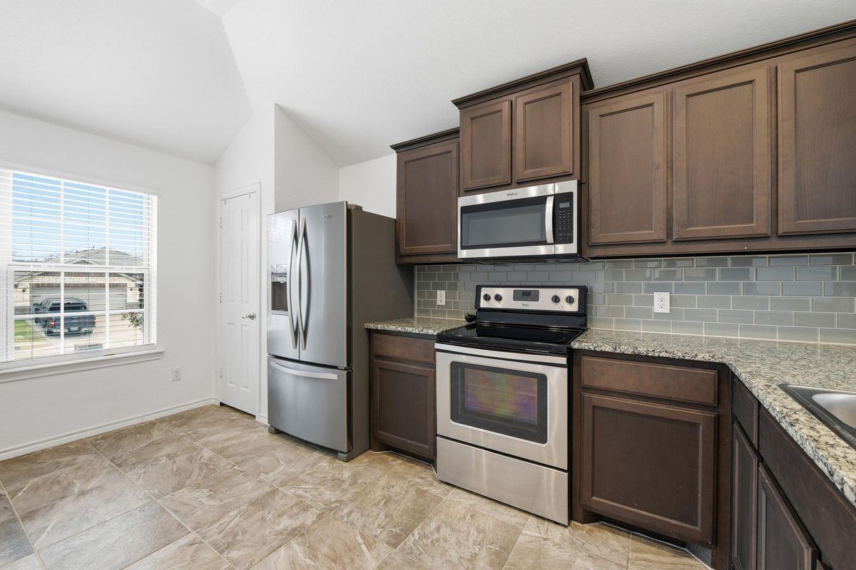 10844 Live Oak Creek Dr - Photo 4 of 14