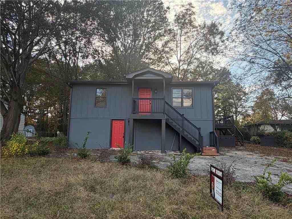 1772 Martin Pl Se ##B - Photo 2 of 28