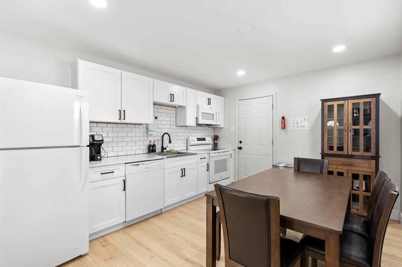 3903 Wright Ave #3901FRONT - Photo 7 of 30