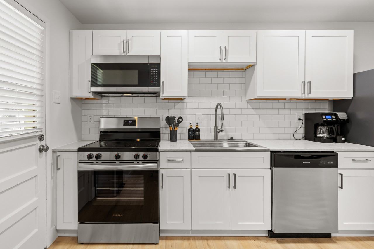 3903 Wright Ave #3903 - Photo 6 of 24