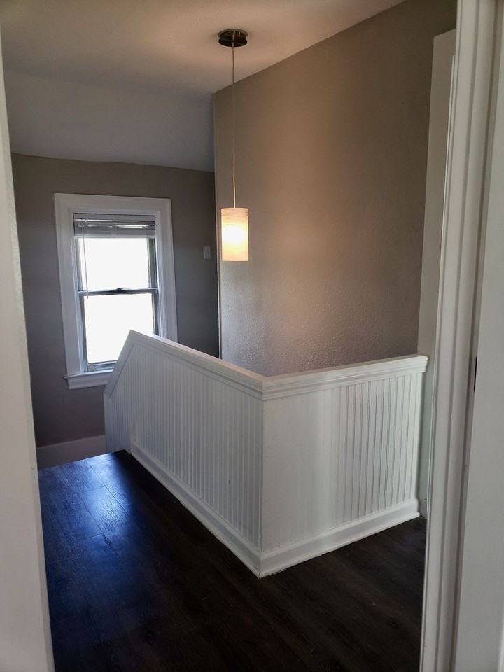 684 1/2 Forest Ave - Photo 6 of 7