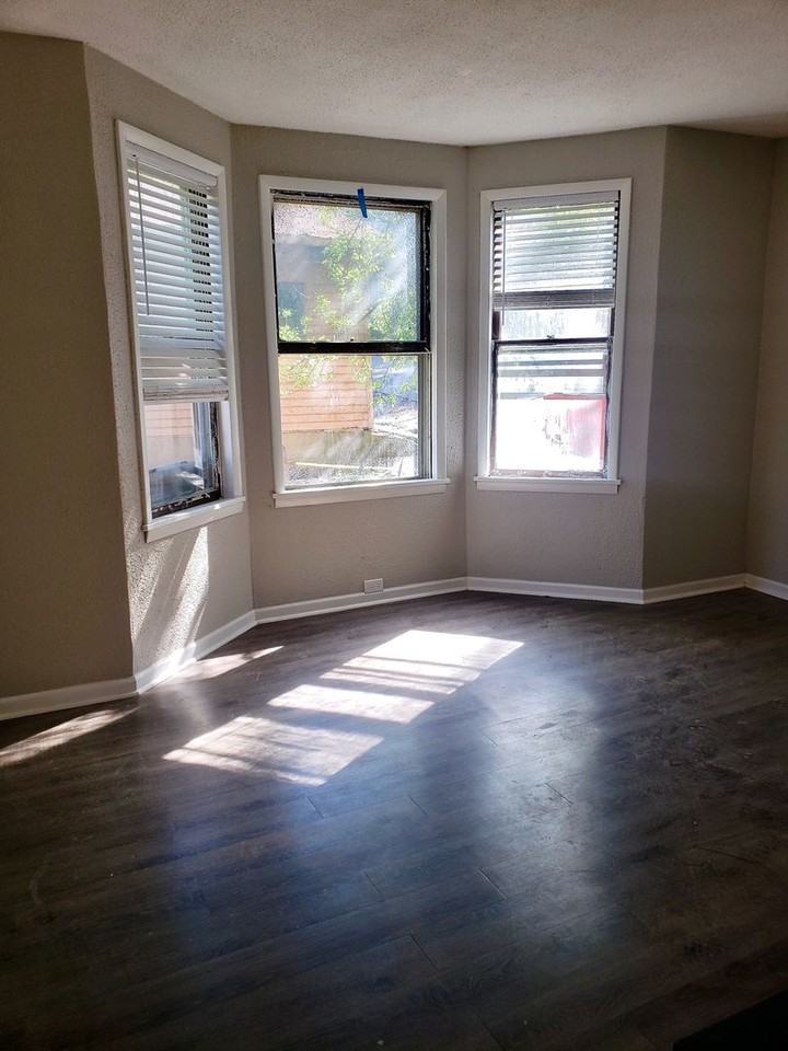 684 1/2 Forest Ave - Photo 7 of 7