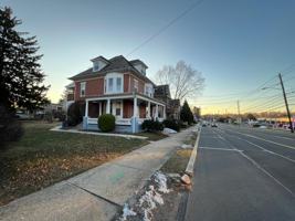 featured image of 4216 Penn Ave