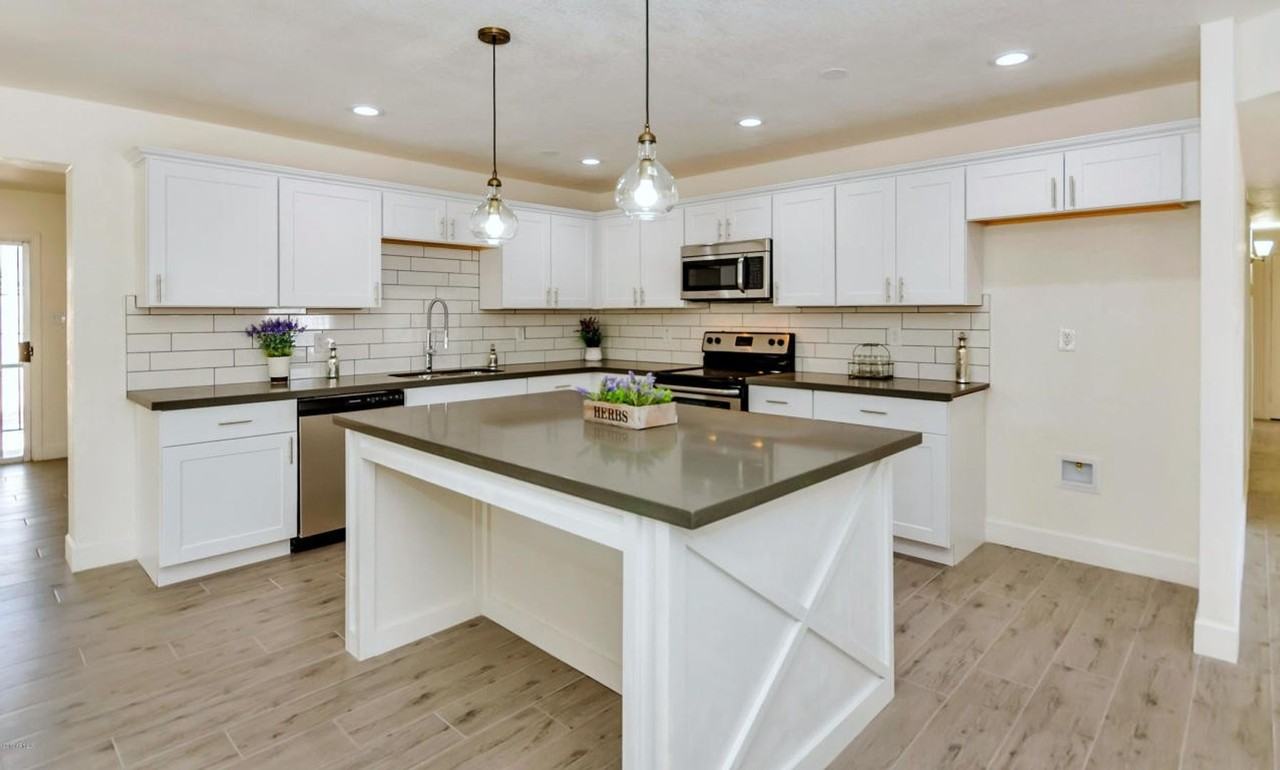 1150 E Bishop Dr - Photo 6 of 16