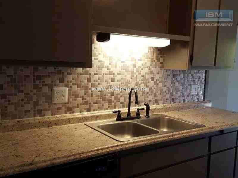 Lake Boulevard Apartment Homes - Photo 3 of 9