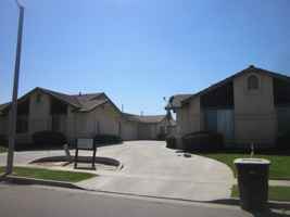 featured image of 975 N Lynora St