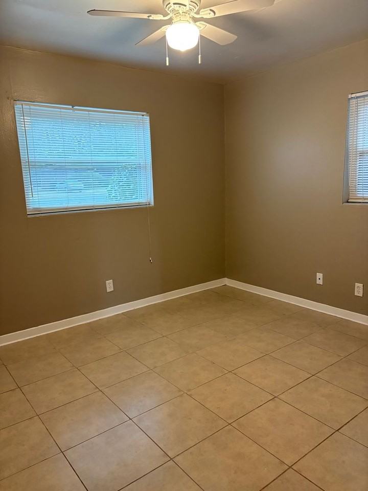 630 Stiles Ave - Photo 7 of 8