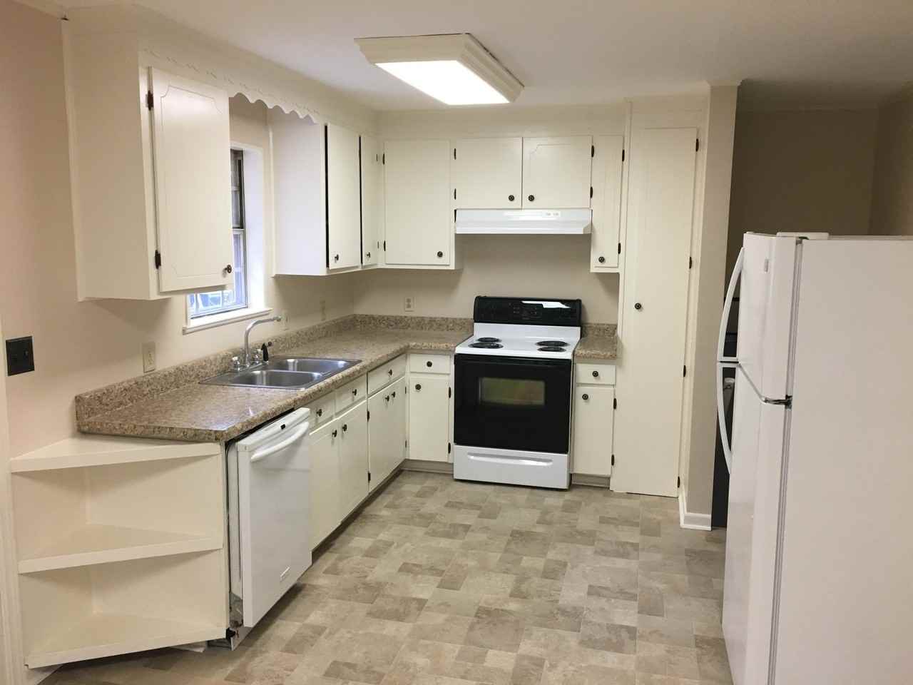 1684 Rex Lake Rd - Photo 2 of 18