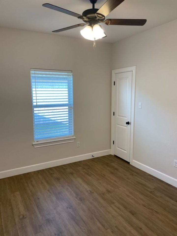 7339 Mountain View Rd - Photo 7 of 21