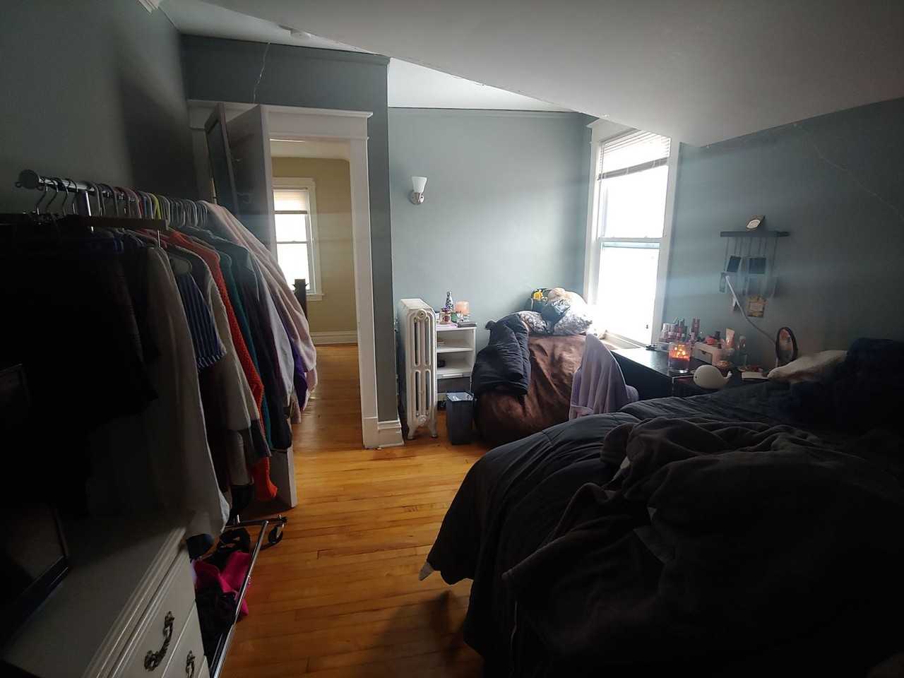 626 N 10th Ave E - Photo 7 of 10