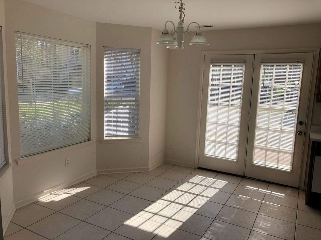 4212 Mcclelland Dr - Photo 5 of 8