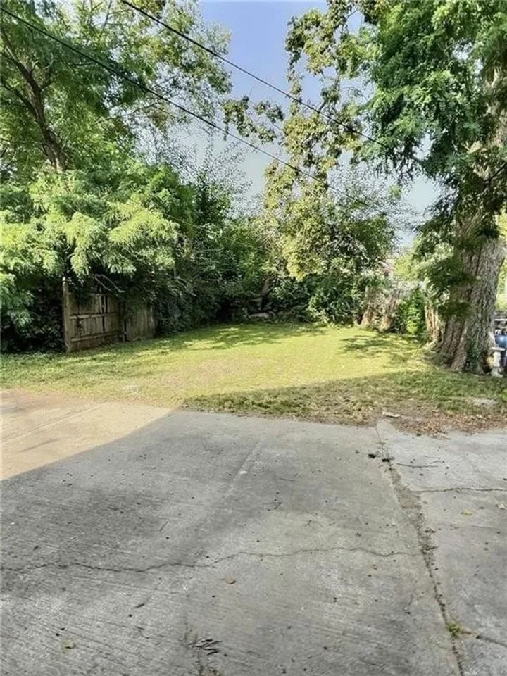 2006 Agnes Ave - Photo 7 of 24