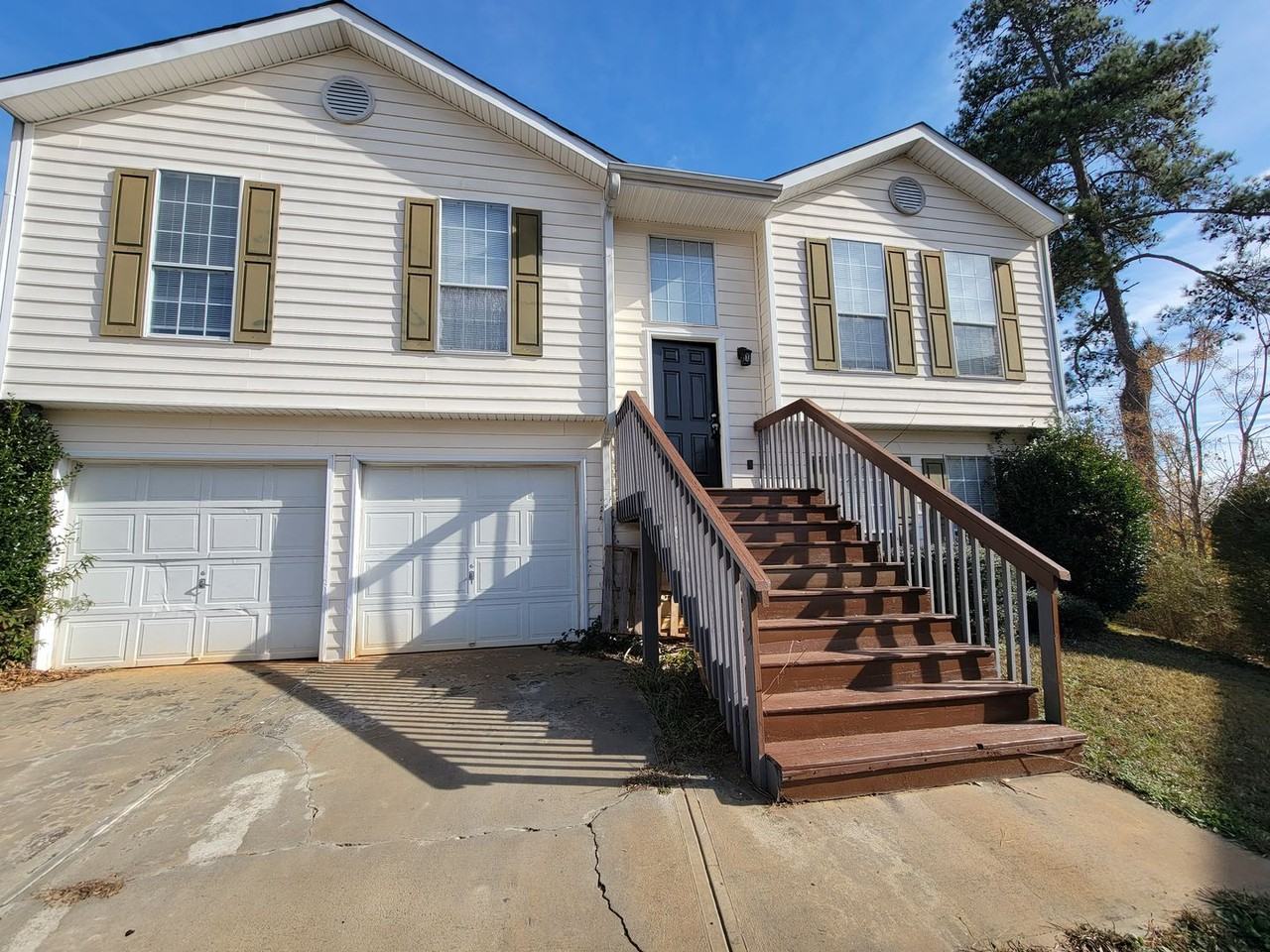 6597 Anson Ct - Photo 2 of 30