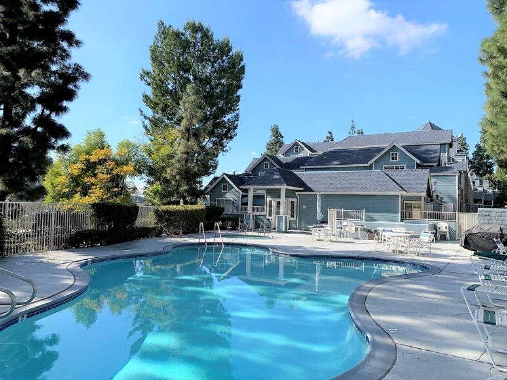 1501 N Brea Blvd - Photo 3 of 28