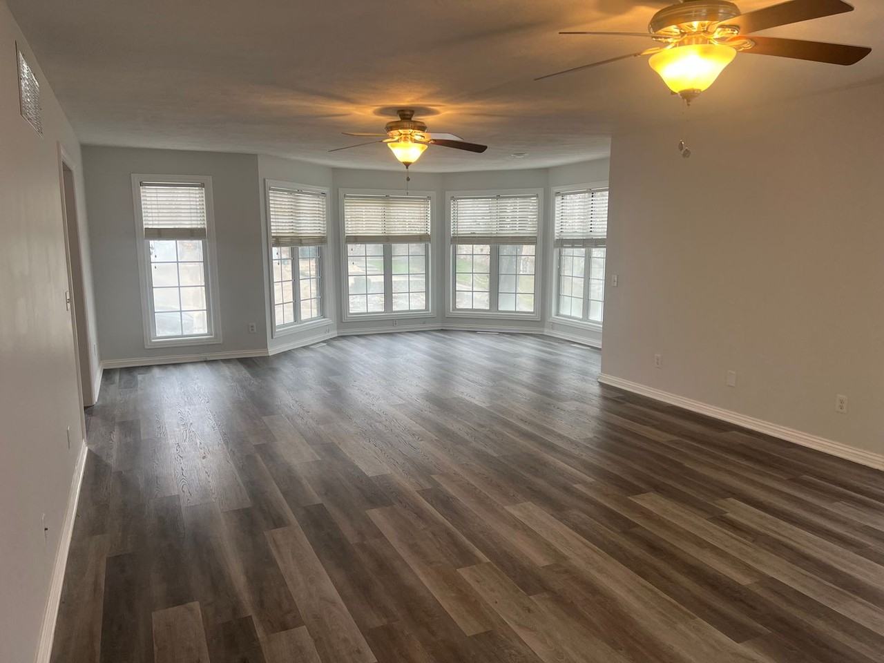 2149 S Cedar Hill Ave - Photo 6 of 26