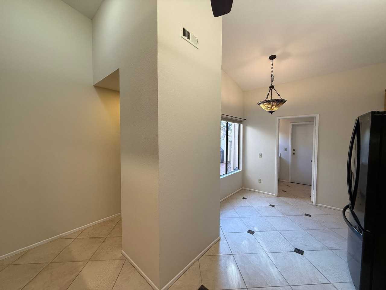 17963 Avenida Alozdra - Photo 4 of 16