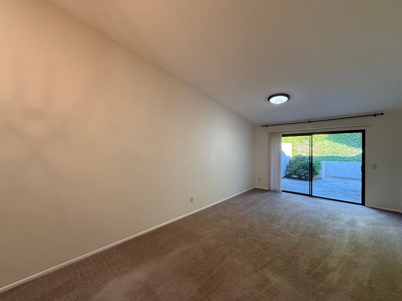 17963 Avenida Alozdra - Photo 5 of 16