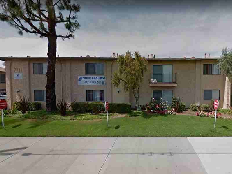 Rosemead Place - Photo 2 of 27