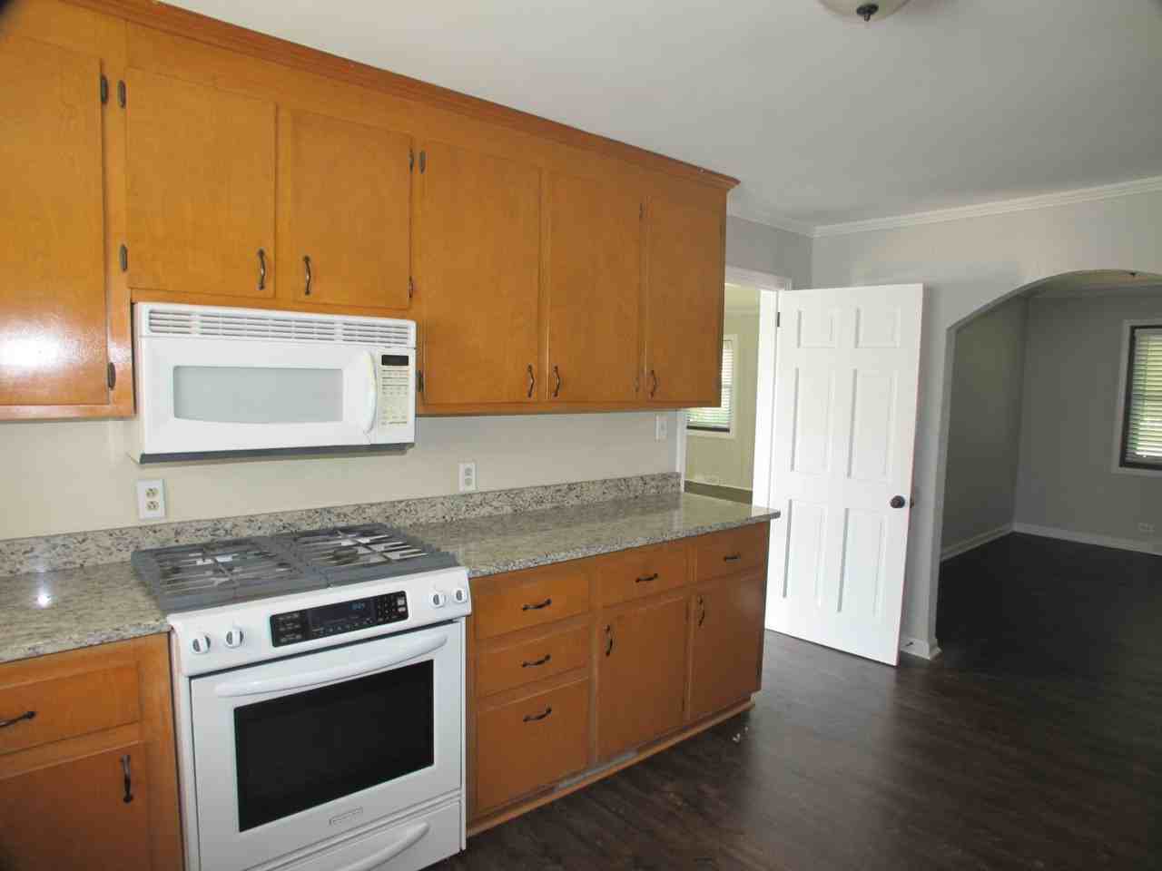 6561 Morehead Rd - Photo 3 of 20